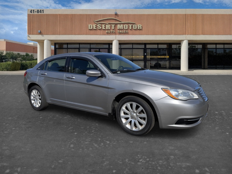 2013 Chrysler 200 Touring