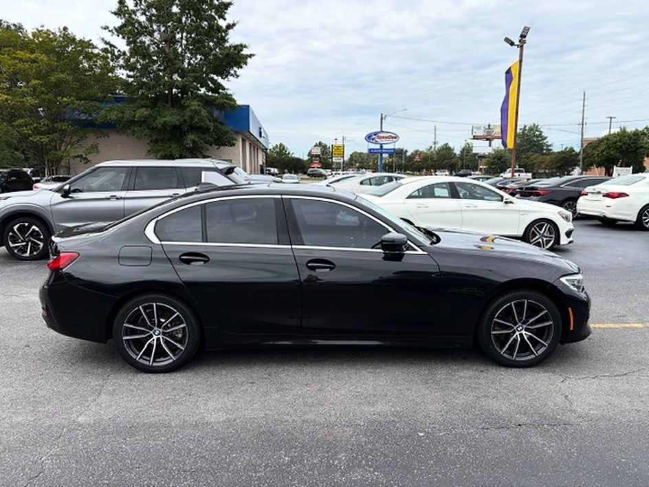 2019 BMW 3 Series 330i - Photo 12