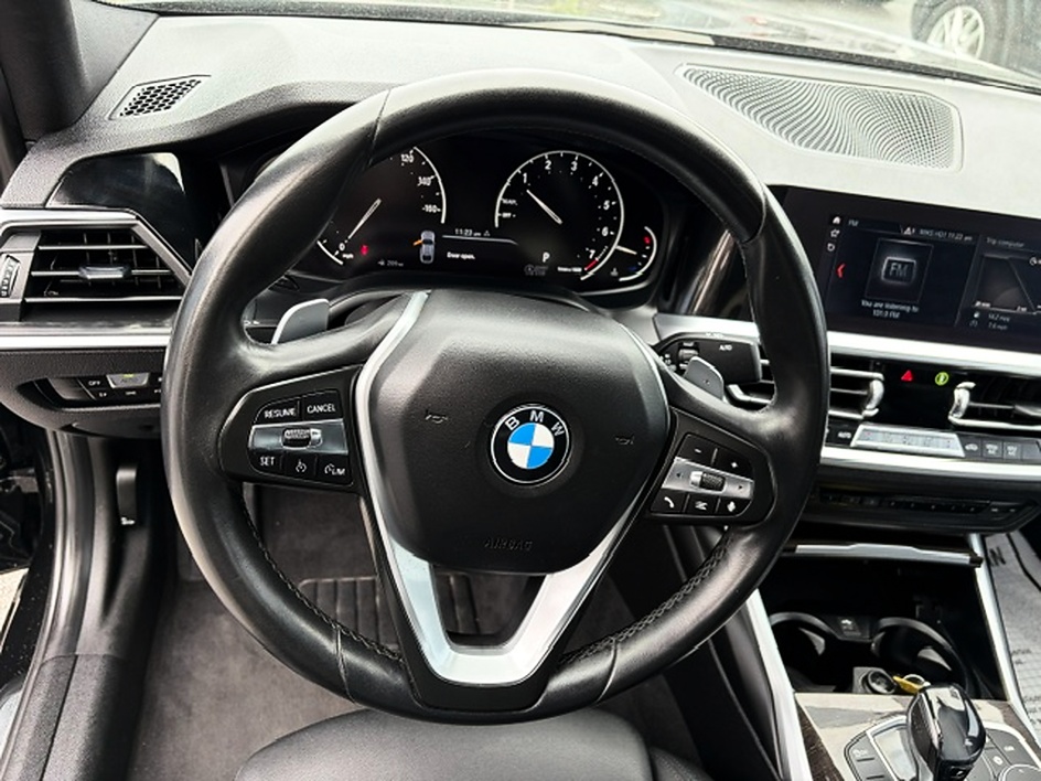 2019 BMW 3 Series 330i - Photo 10