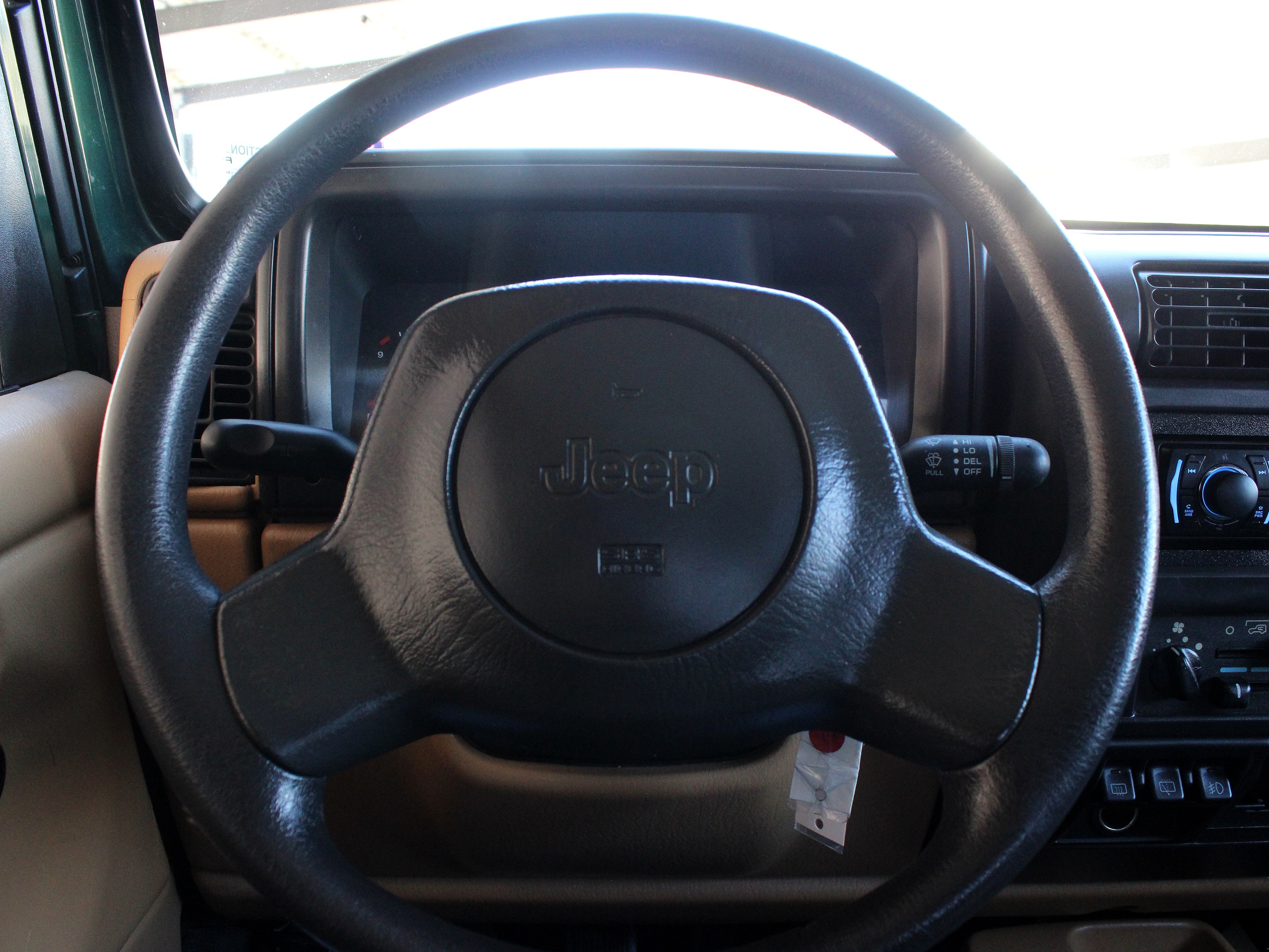 1998 Jeep Wrangler SAHARA - Photo 11