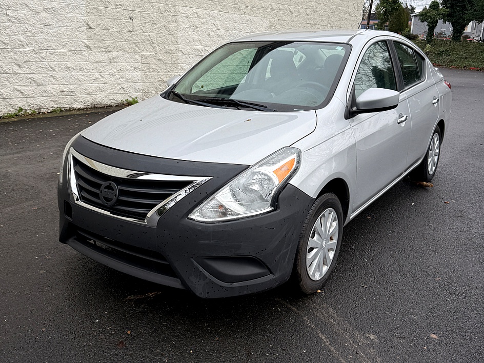 2019 Nissan Versa Sedan SV