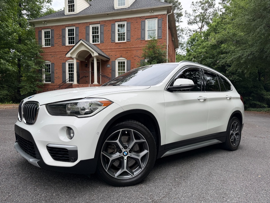 2018 BMW X1 xDrive28i's photo