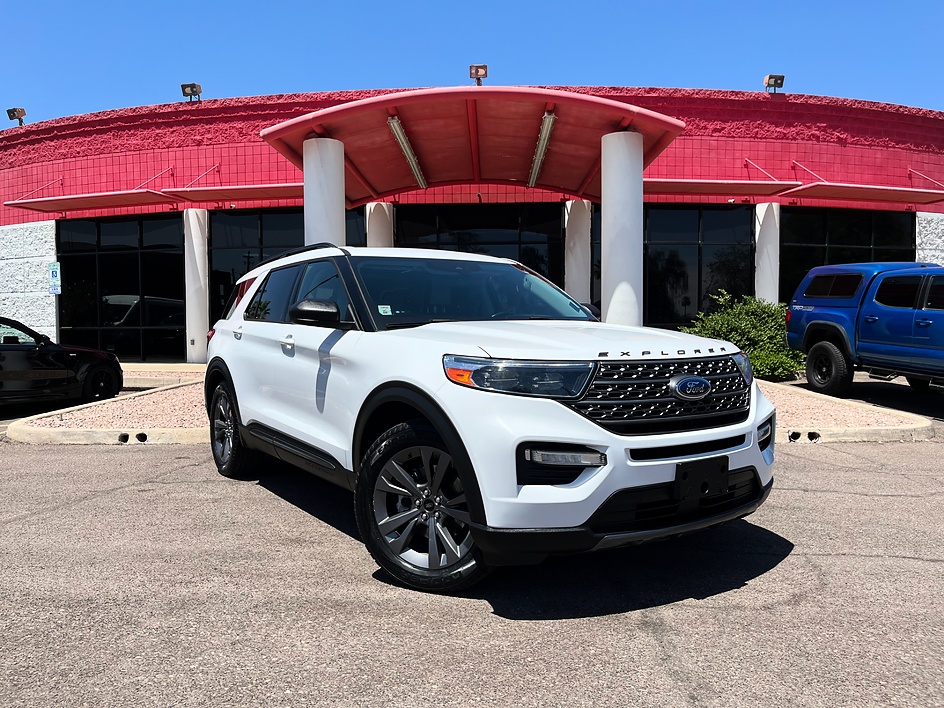 2021 Ford Explorer XLT RWD's photo