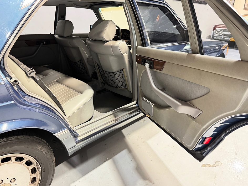 1986 Mercedes-Benz 420 - Photo 17
