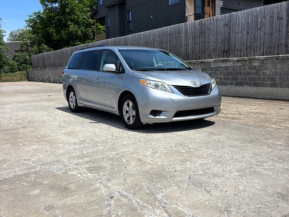 2013 Toyota Sienna