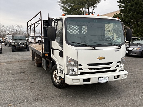2017 Chevrolet Low Cab Forward Base's photo