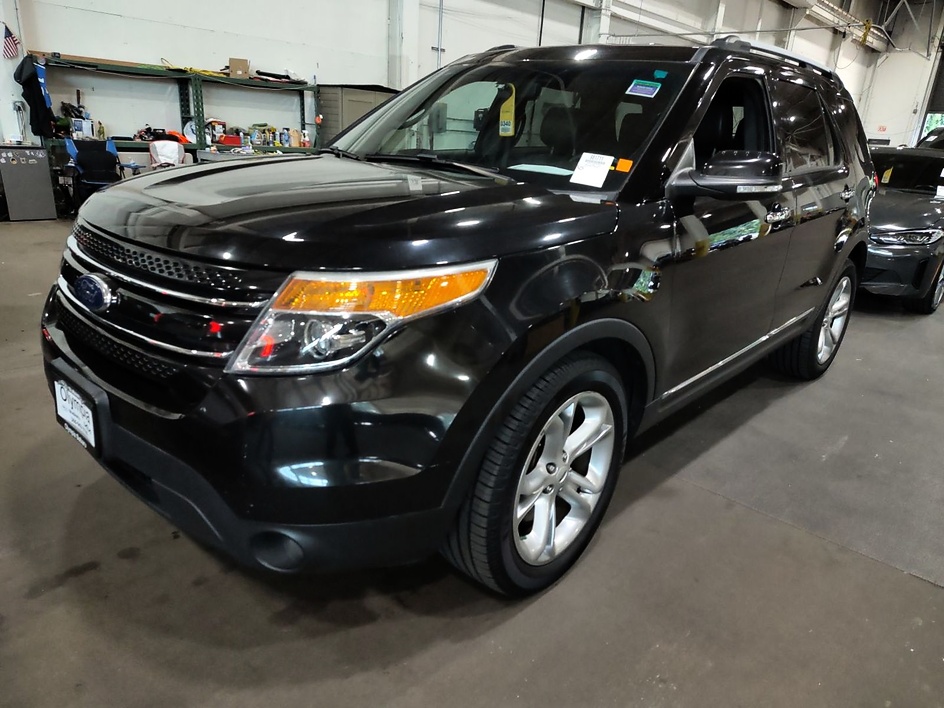 2015 Ford Explorer Limited's photo