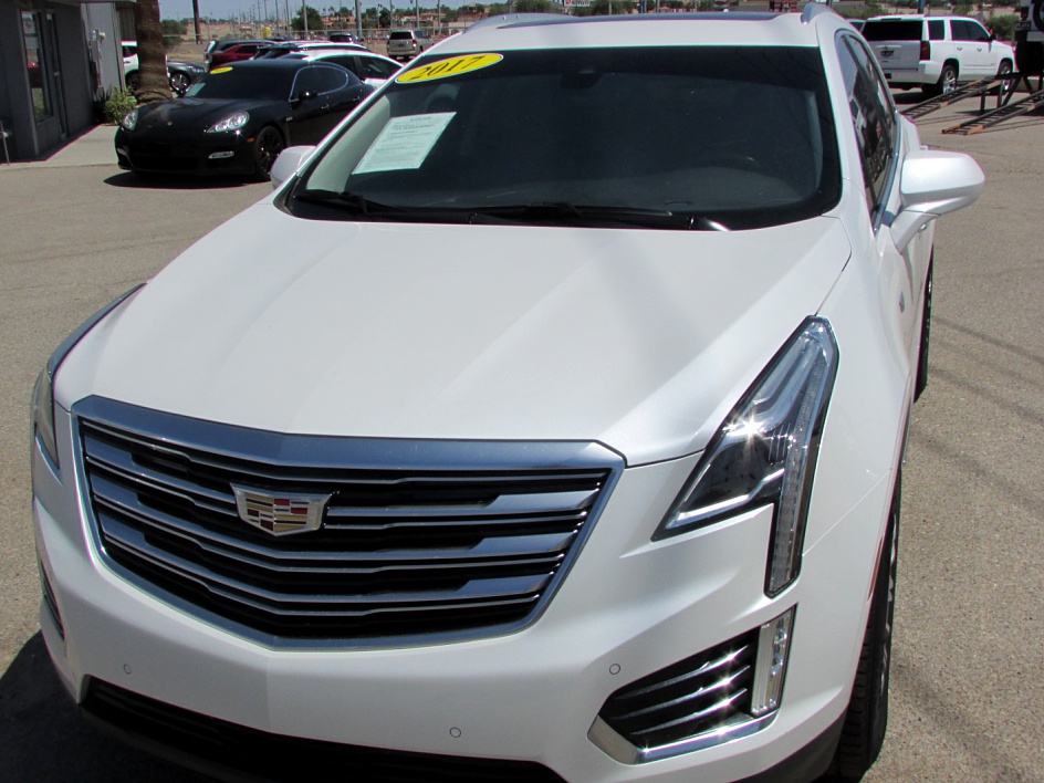 2017 CADILLAC XT5 PREMIUM LUXURY FWD Plaza Auto Center Used cars in