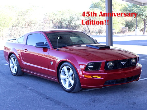 2009 Ford Mustang GT Premium's photo