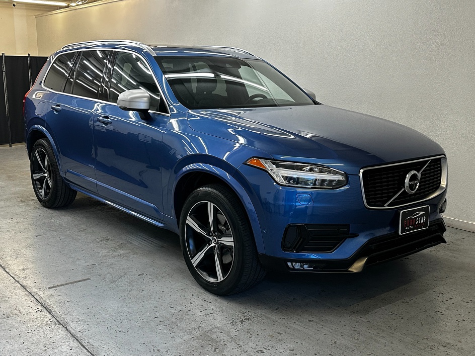 2018 Volvo XC90 R-Design's photo