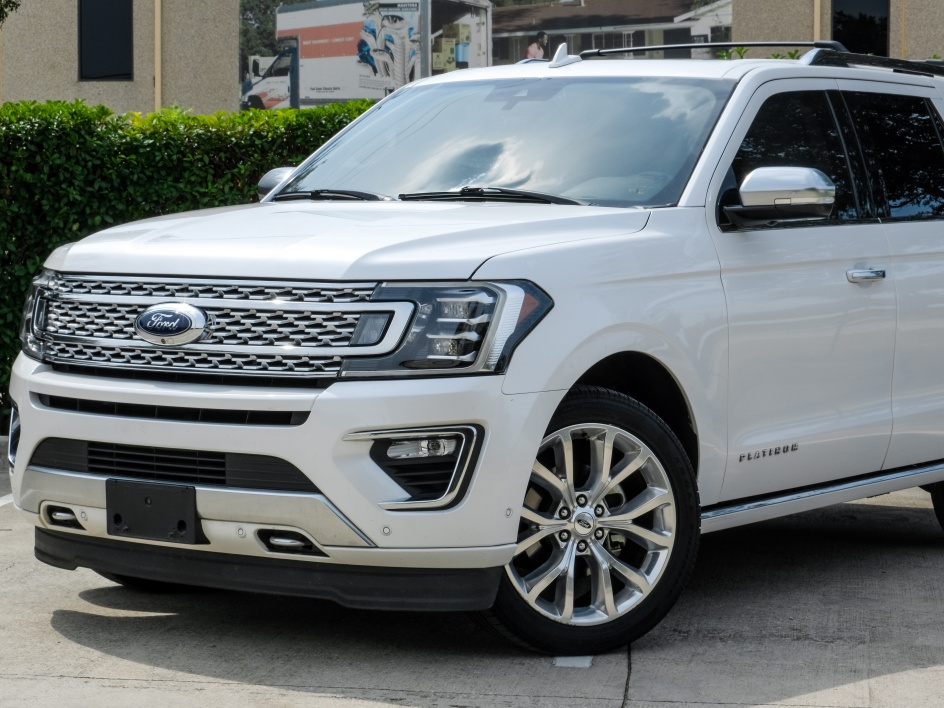 2019 Ford Expedition Platinum photo 6