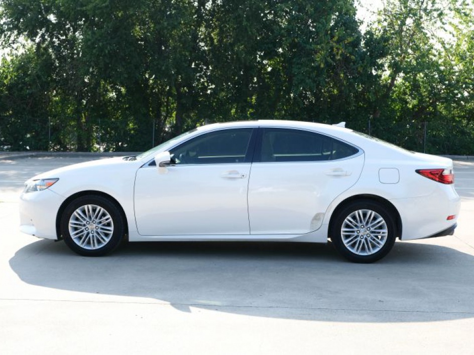 2013 Lexus ES 350 photo 8