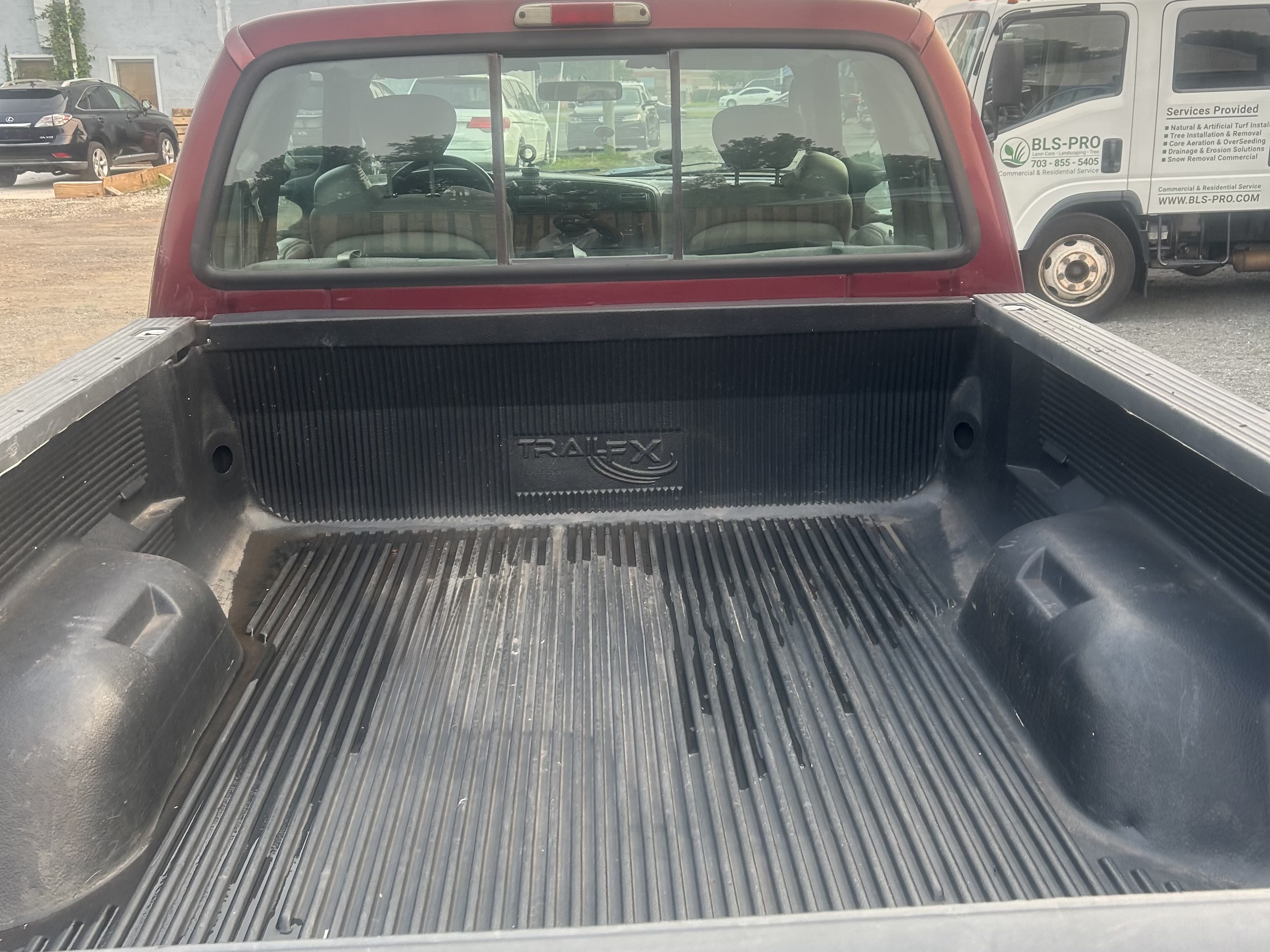 2005 Ford F-250 Super Duty XLT - Photo 32