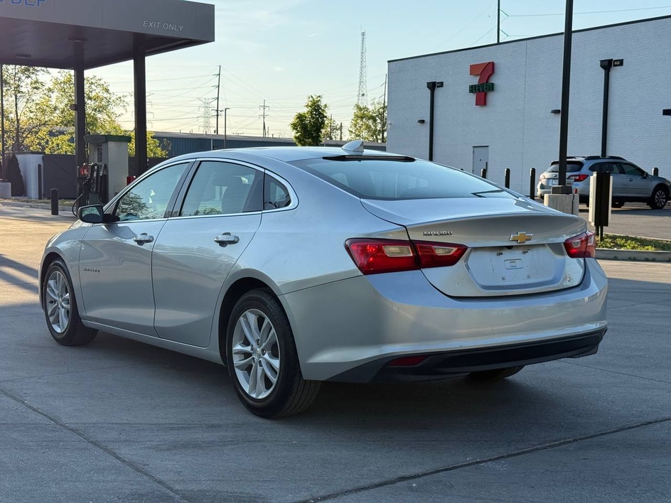 2018 Chevrolet Malibu 1LT - Photo 6