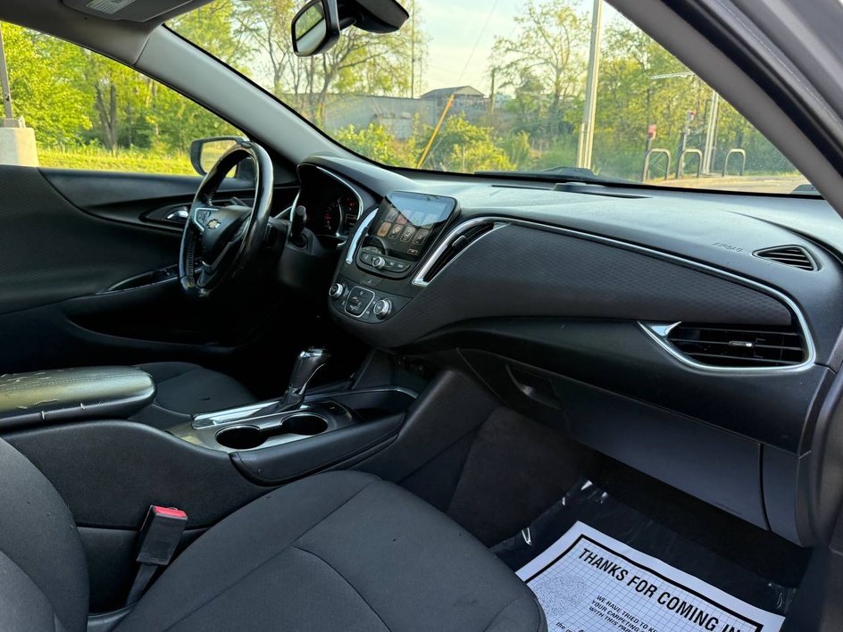 2018 Chevrolet Malibu 1LT - Photo 27
