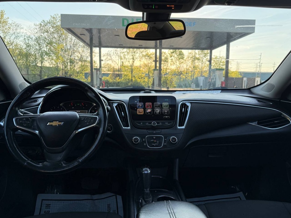 2018 Chevrolet Malibu 1LT - Photo 21