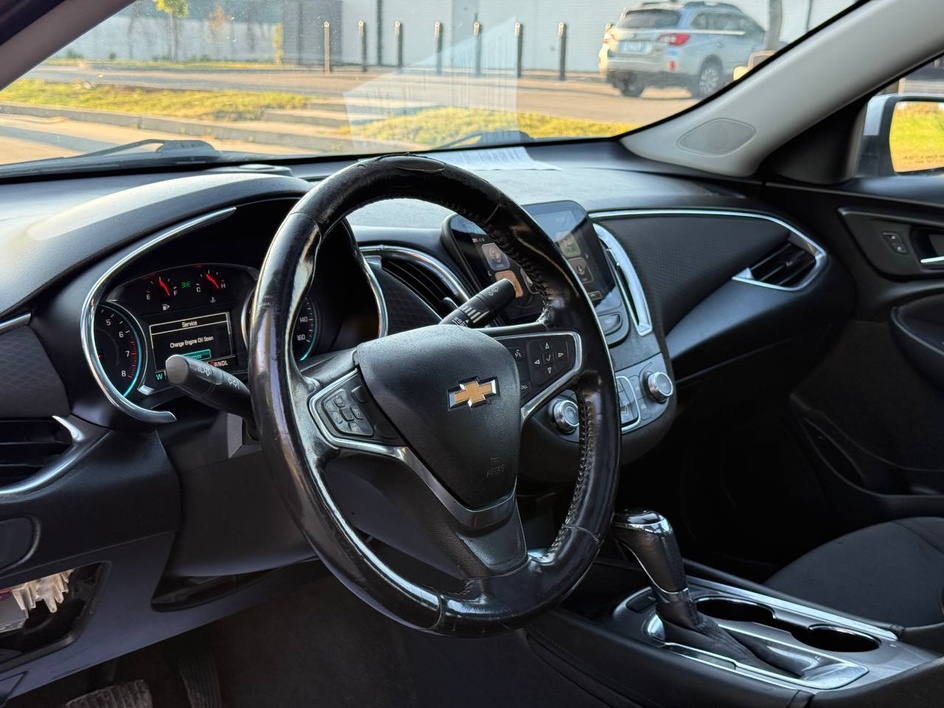 2018 Chevrolet Malibu 1LT - Photo 20