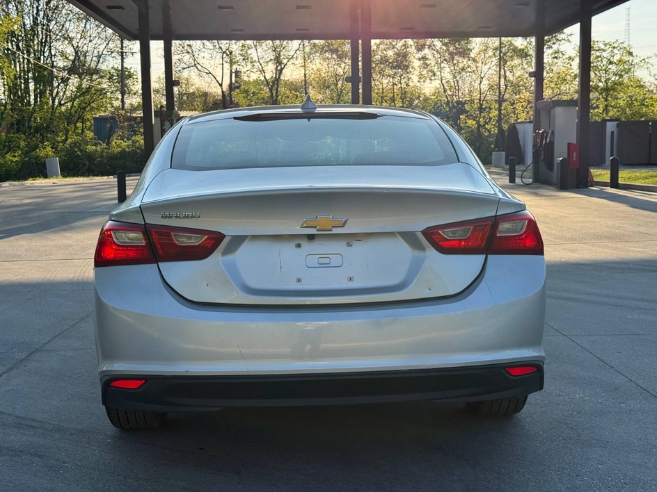 2018 Chevrolet Malibu 1LT - Photo 8