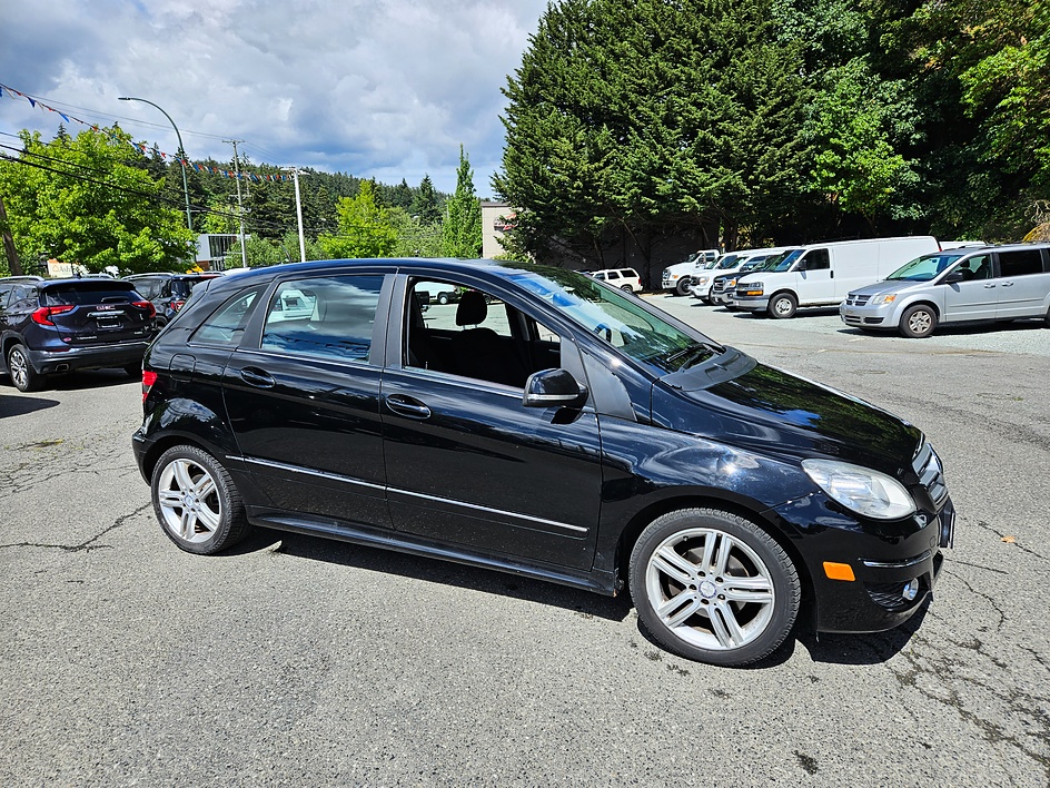 2011 Mercedes-Benz  200