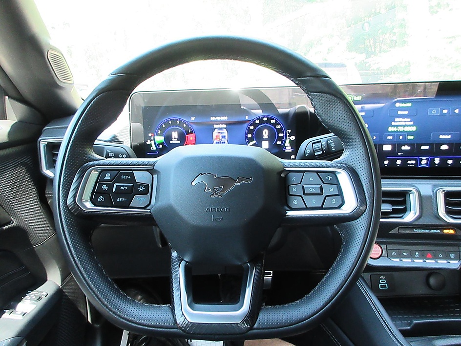 2024 Ford Mustang GT Premium - Photo 11