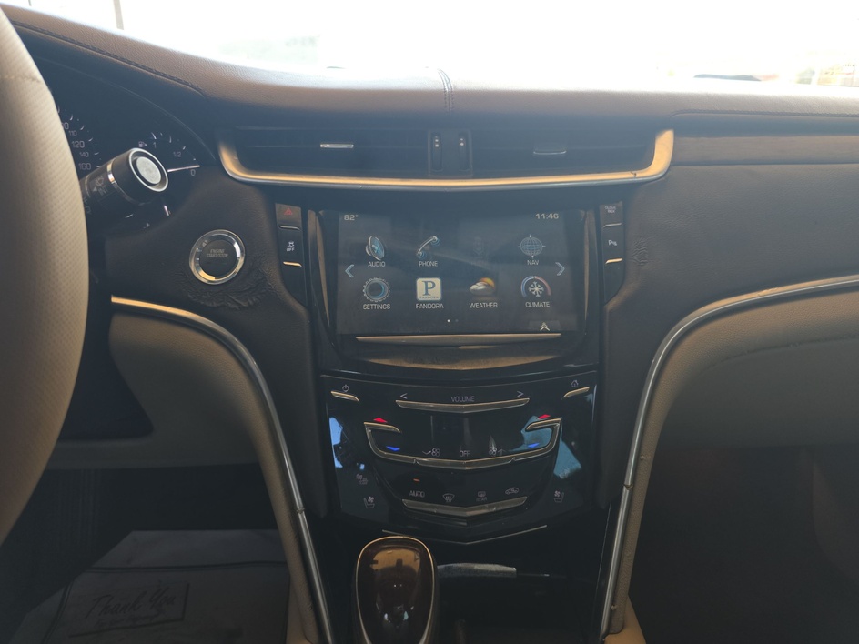 2013 Cadillac XTS Luxury Collection - Photo 11