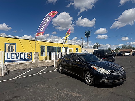 2012 Hyundai Azera Base