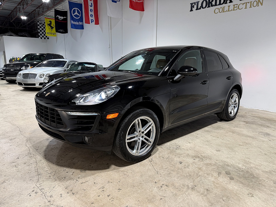 2017 Porsche Macan Base