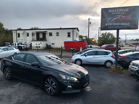 2020 Nissan Altima SR