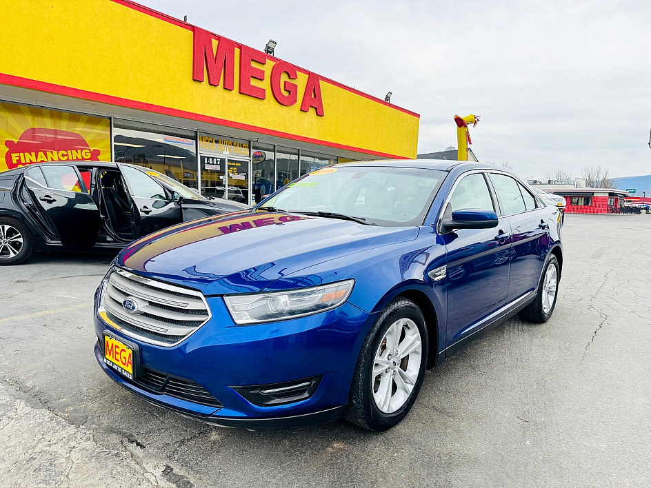 2015 Ford Taurus SEL