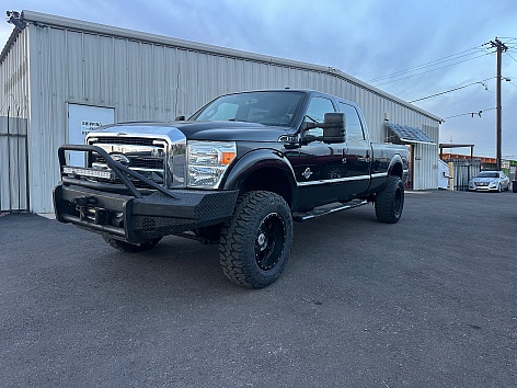 2012 Ford F-350 Super Duty Lariat's photo