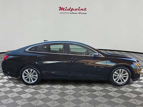 2017 Chevrolet Malibu 1LT's photo