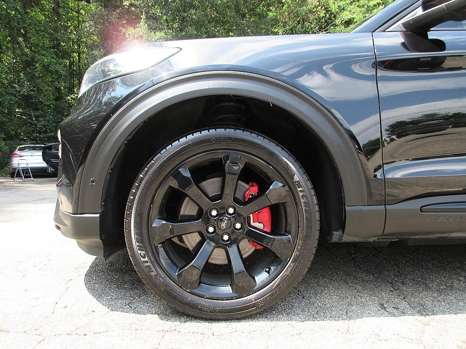 2022 Ford Explorer ST - Photo 23