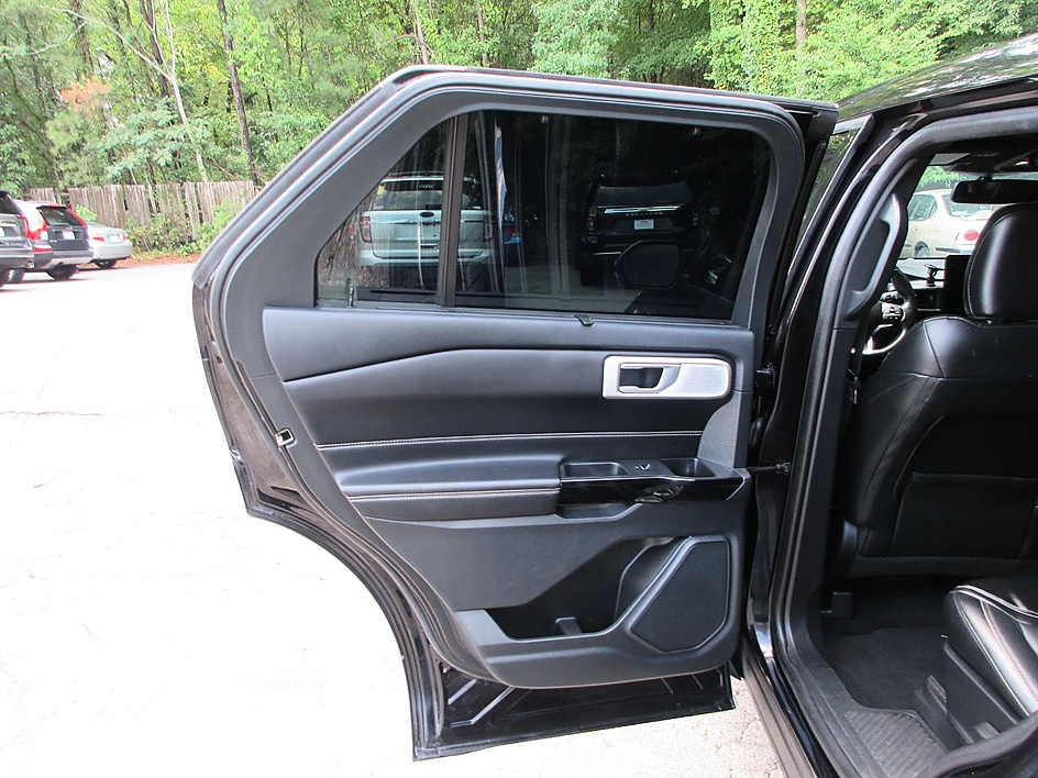 2022 Ford Explorer ST - Photo 14