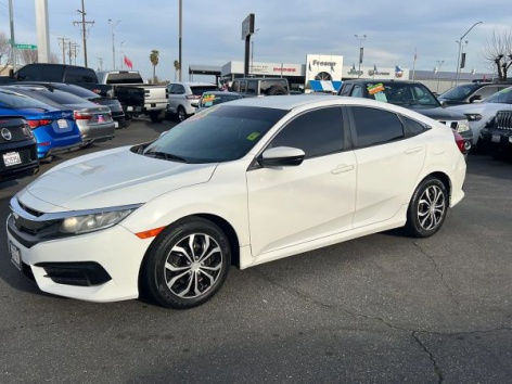 2017 Honda Civic LX's photo