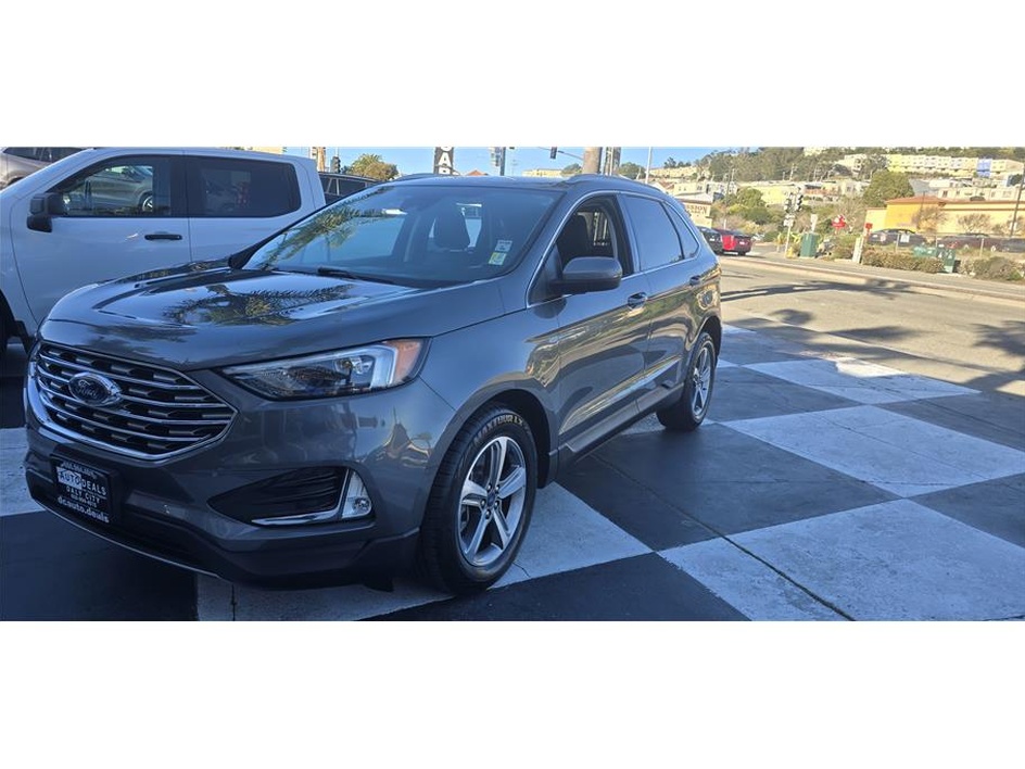 2022 Ford Edge SEL AWD's photo