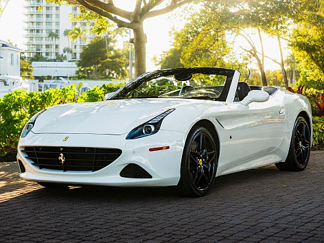 2016 Ferrari California T