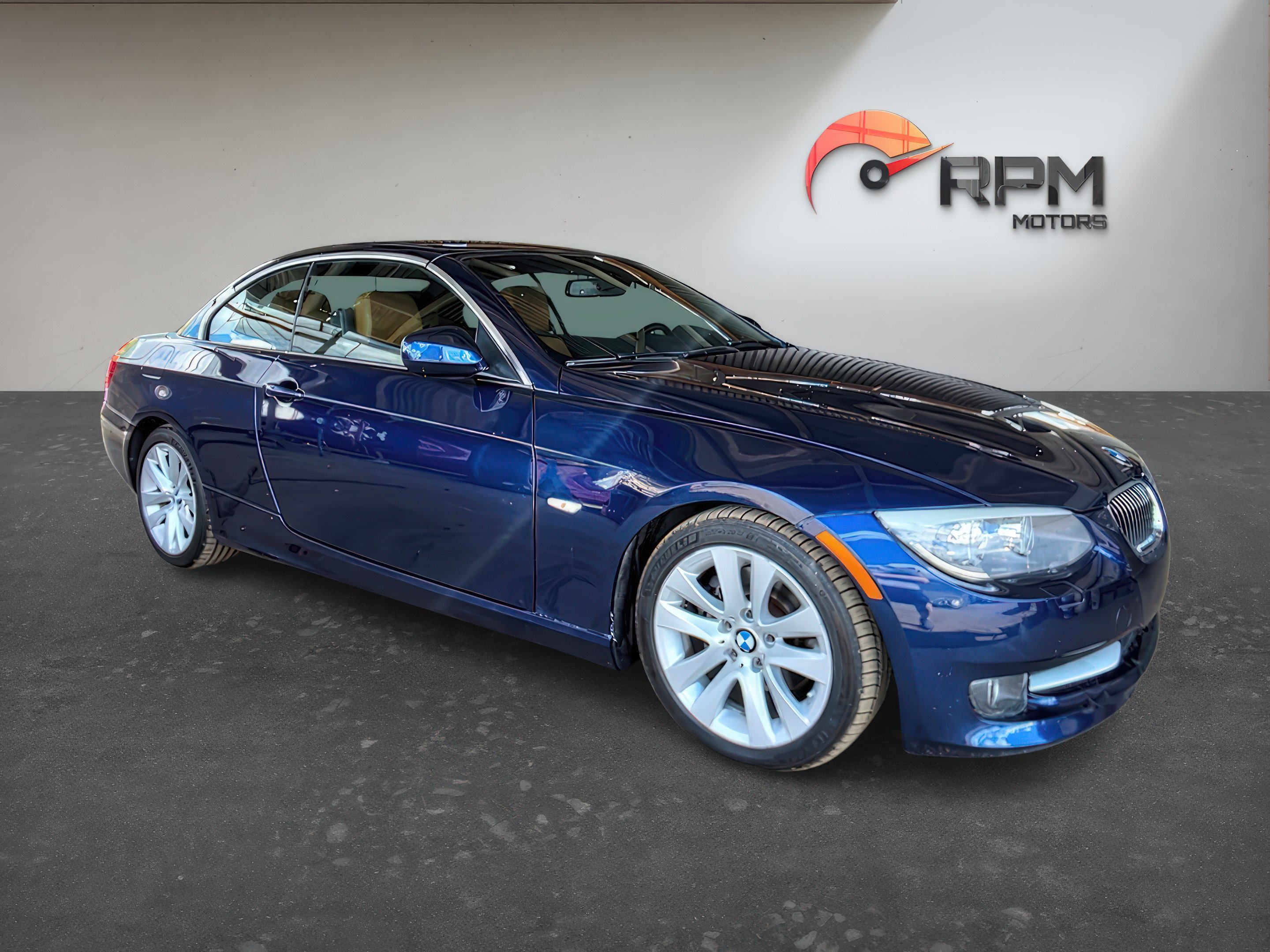 2013 BMW 3 Series 328i Convertible SULEV's photo