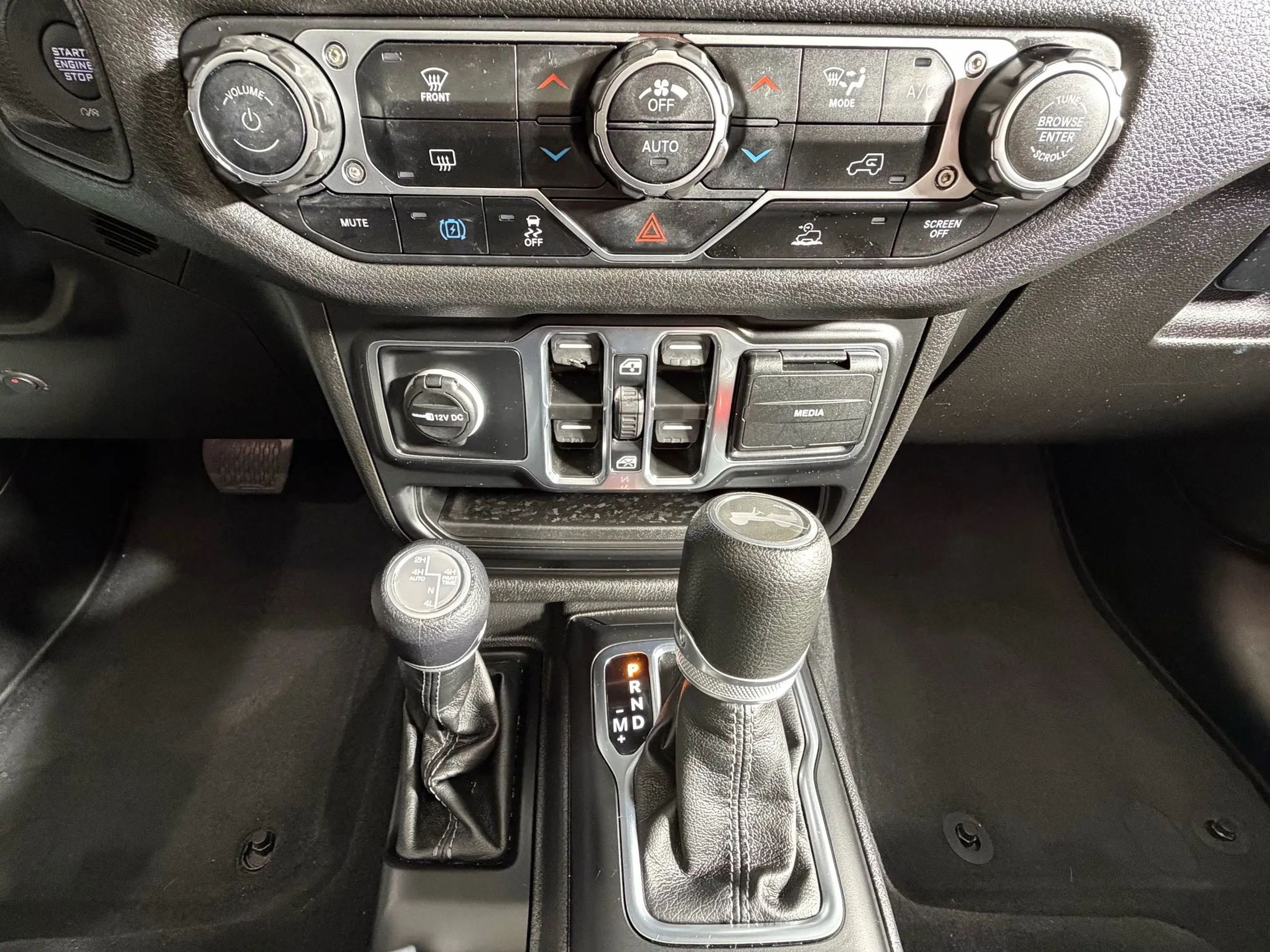 2024 Jeep Wrangler 4xe Sports S 4XE - Photo 19