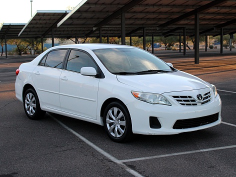 2013 Toyota Corolla LE