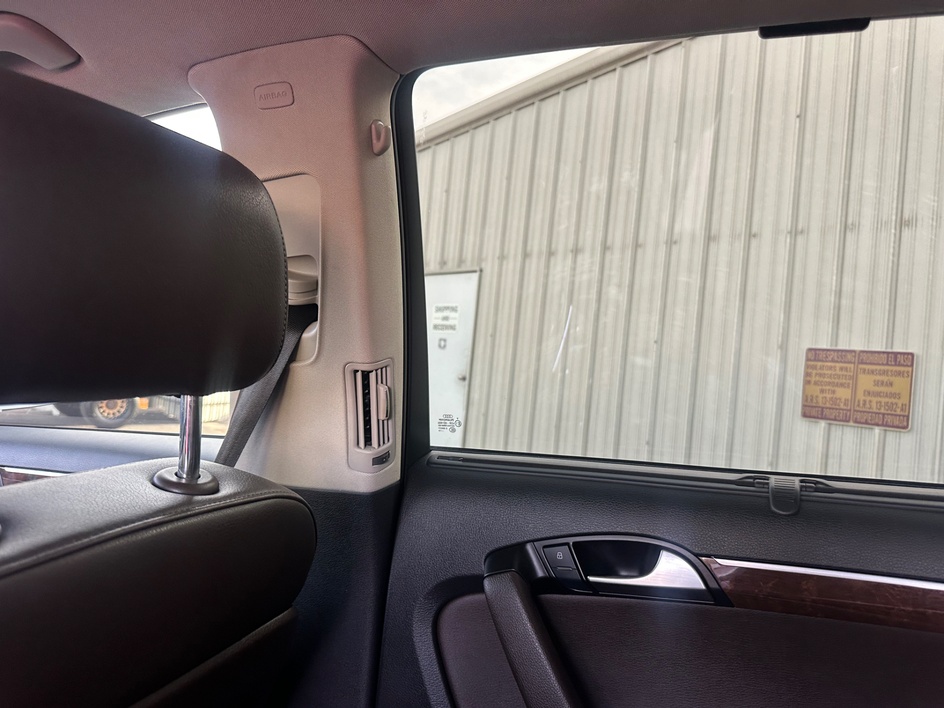 2011 Audi Q7 Premium - Photo 28