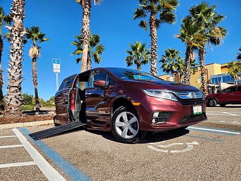2019 Honda Odyssey EX-L's photo