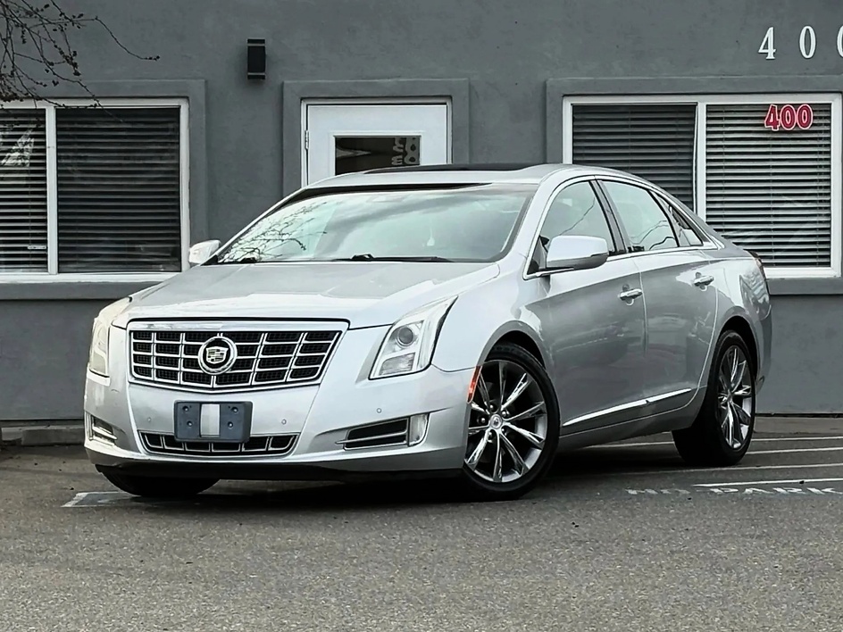 2013 Cadillac XTS 3.6L FWD Luxury Collection's photo