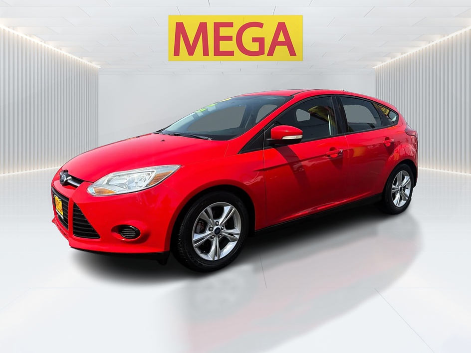 2014 Ford Focus 5 Door Hatch SE's photo