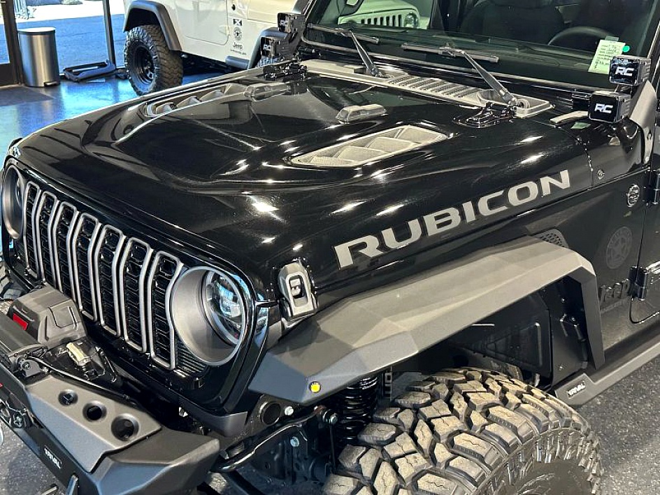 2024 Jeep Wrangler 4-Door Rubicon - Photo 6
