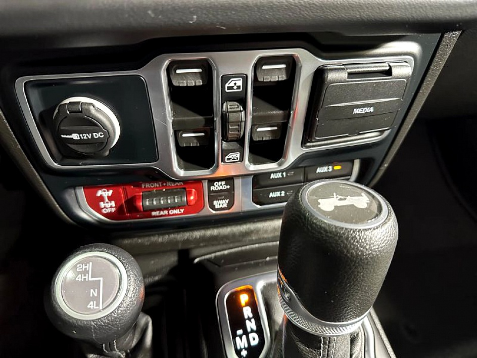 2024 Jeep Wrangler 4-Door Rubicon - Photo 23