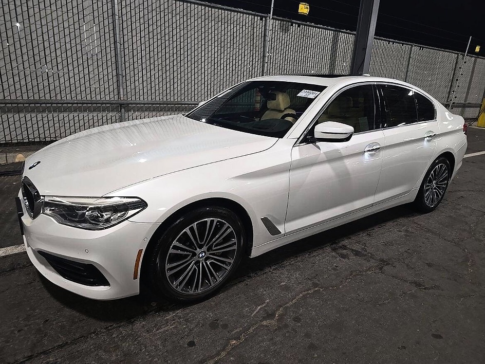 2018 BMW 5 Series 540i Sedan's photo