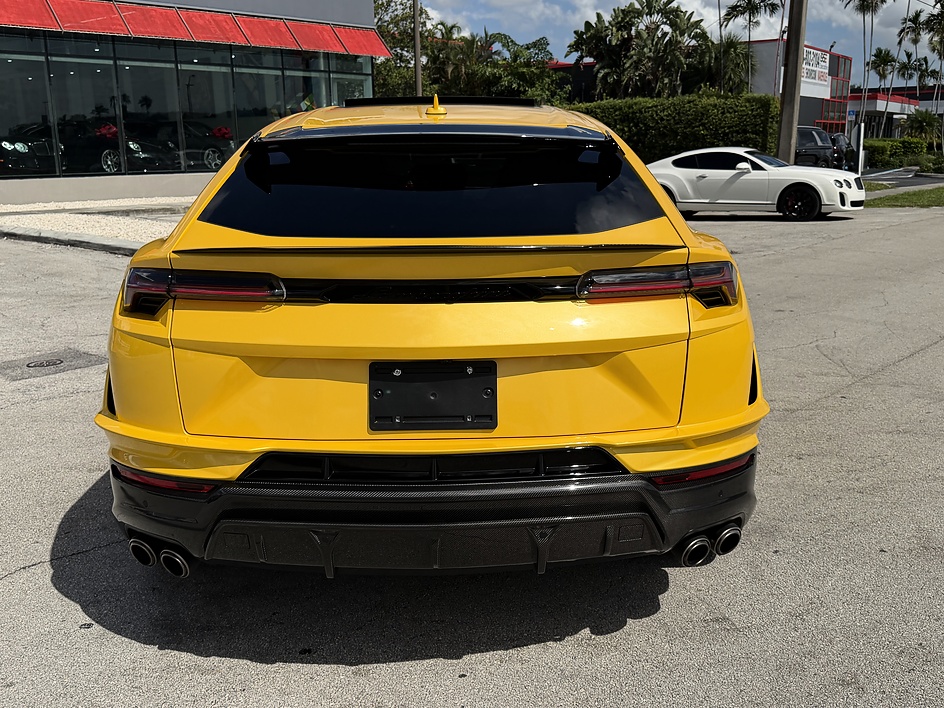 2024 Lamborghini Urus Performante - Photo 16