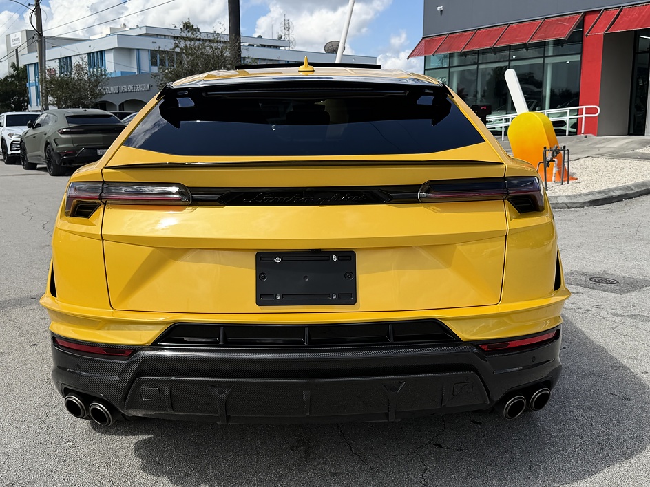 2024 Lamborghini Urus Performante - Photo 7