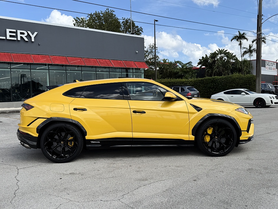 2024 Lamborghini Urus Performante - Photo 30