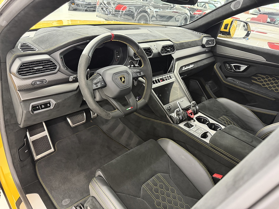 2024 Lamborghini Urus Performante - Photo 50
